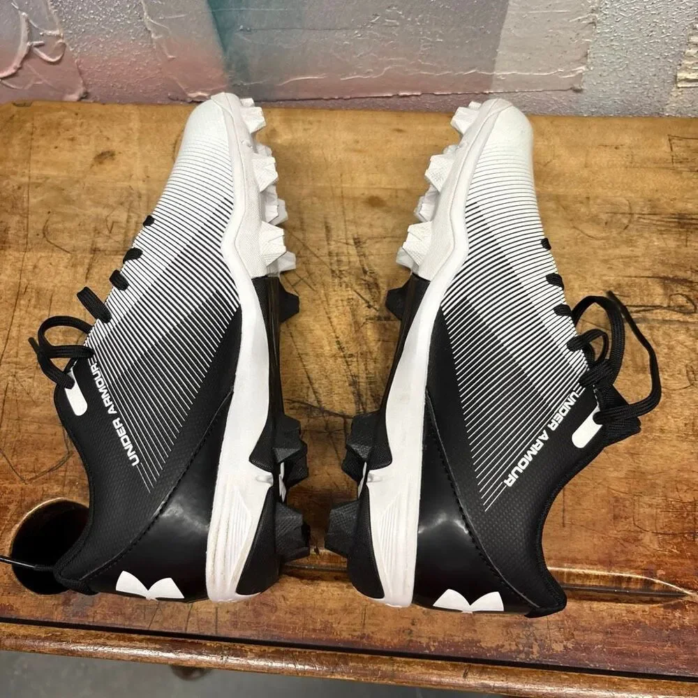 Under Armour Men’s 6.5 Lead Off Baseball Cleats Rubber Spikes Athletic Black Wht